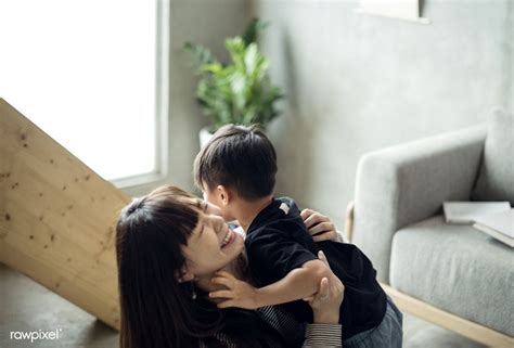 japanese son fuck mom|MOMENTS IN TIME: For mother and son, happiness is simply。